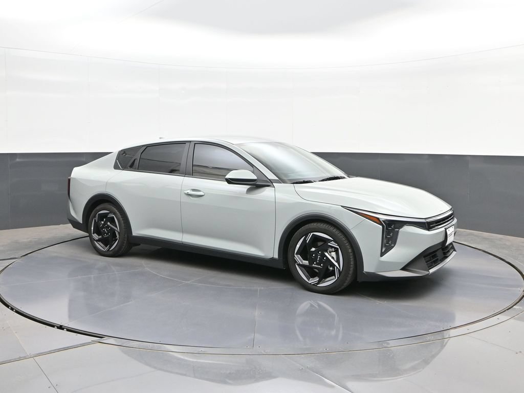 Used 2025 Kia K4 EX FWD image 16