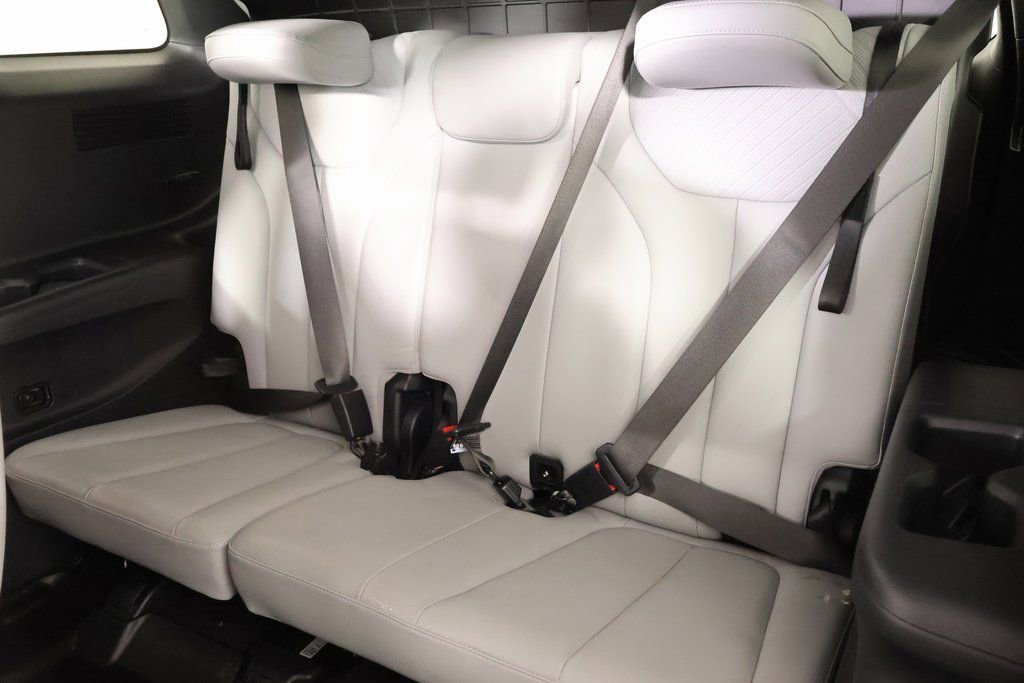 Used 2024 Hyundai Palisade SEL image 14