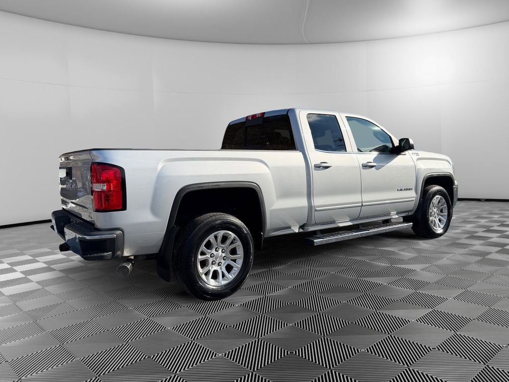 Used 2017 GMC Sierra 1500 SLE w/ SLE Value Package image 7