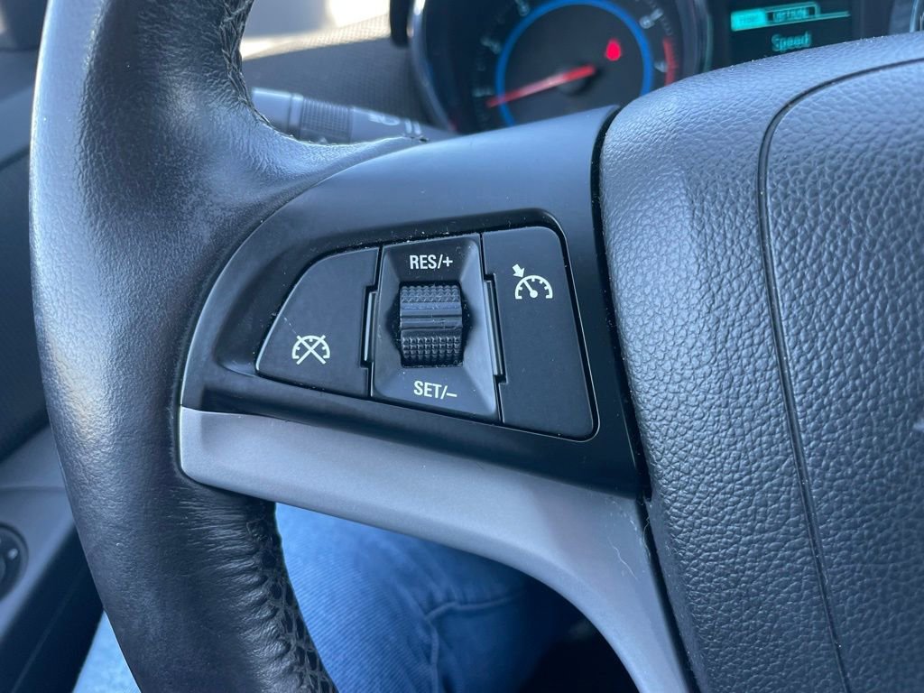 Used 2015 Chevrolet Cruze LT w/ Sun, Sound and Sport Package image 21