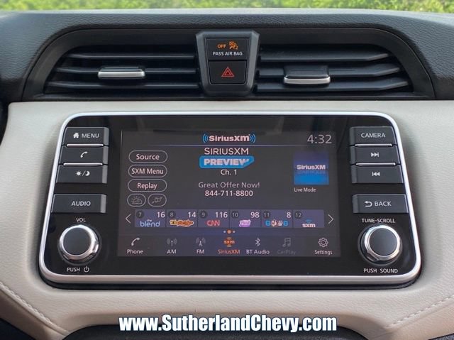 Used 2021 Nissan Versa SV FWD image 24