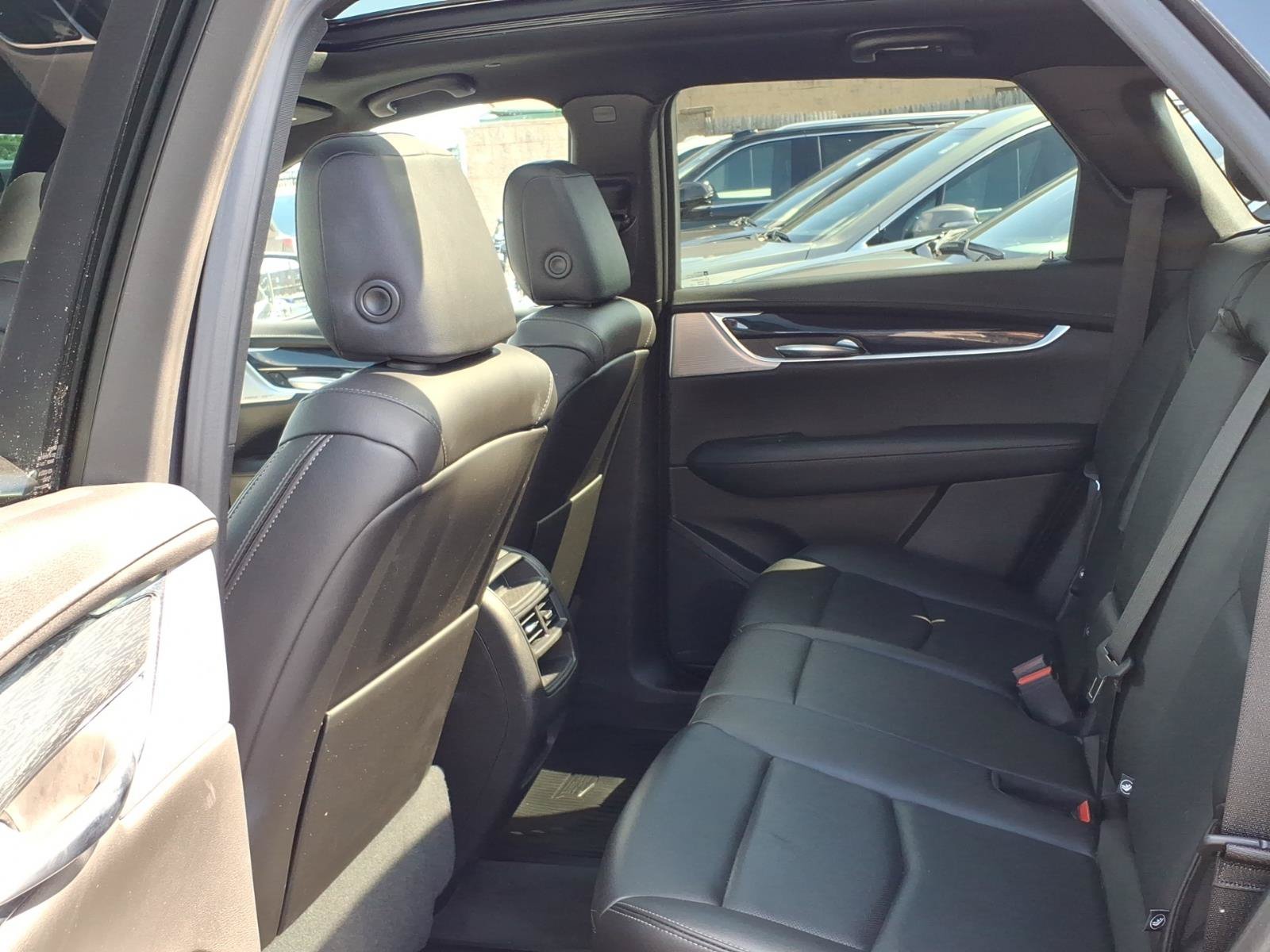 Certified 2023 Cadillac XT5 Premium Luxury AWD/4WD image 14