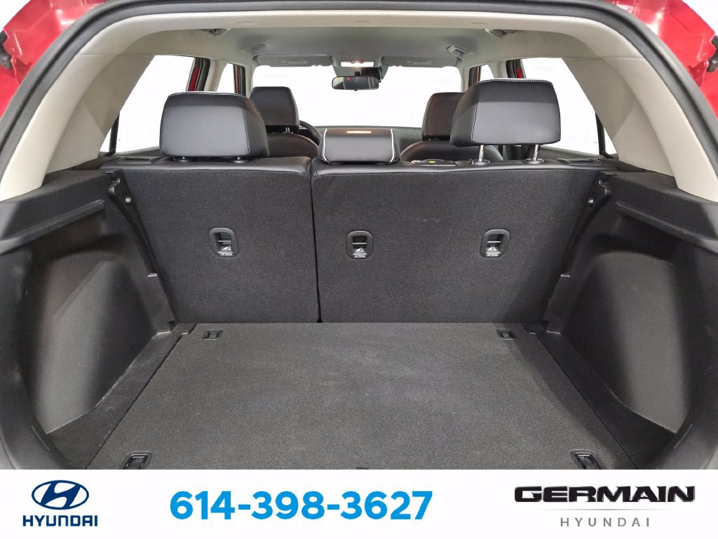 Used 2024 Hyundai Venue Limited FWD image 21