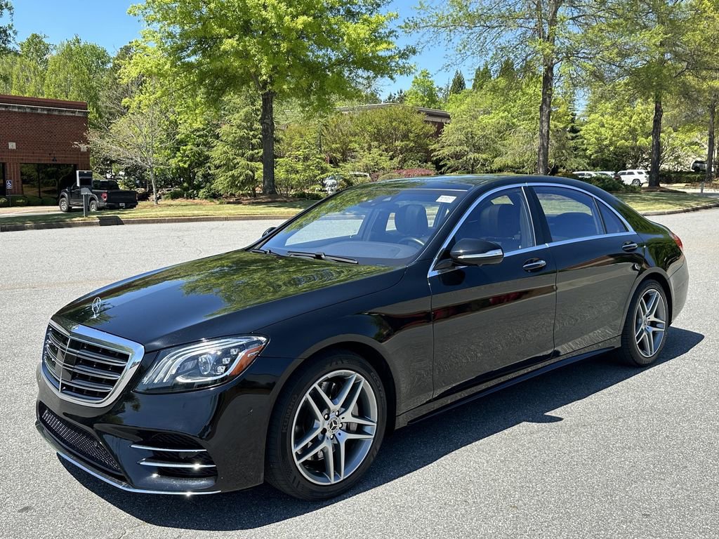 Used 2019 Mercedes-Benz S 560 Sedan image 4