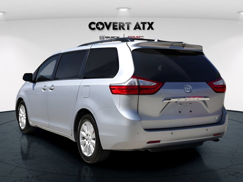 Used 2017 Toyota Sienna Limited Premium AWD/4WD image 6