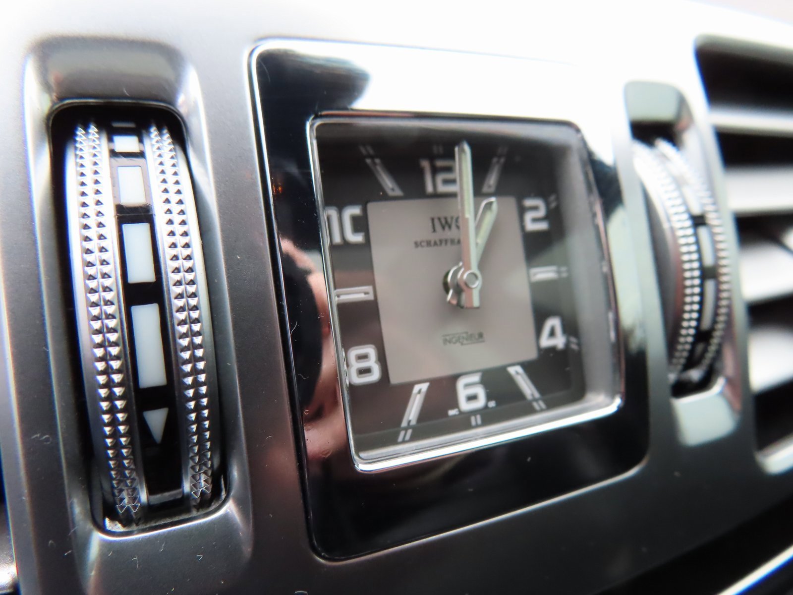 Used 2014 Mercedes-Benz E 63 AMG S-Model image 25