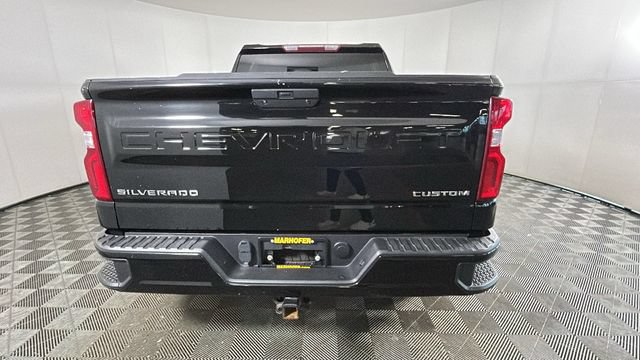 Used 2021 Chevrolet Silverado 1500 Custom AWD/4WD image 3