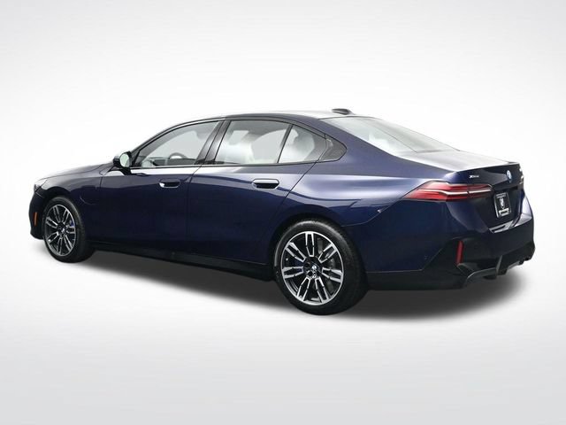 New 2027 BMW 550e xDrive AWD/4WD image 7