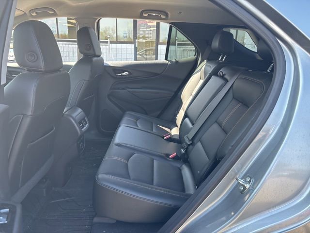 Used 2024 Chevrolet Equinox Premier AWD/4WD image 15