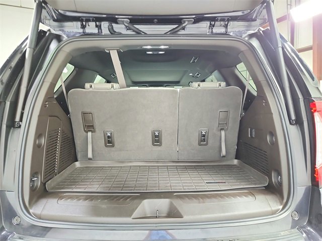 Used 2023 GMC Yukon SLT image 46