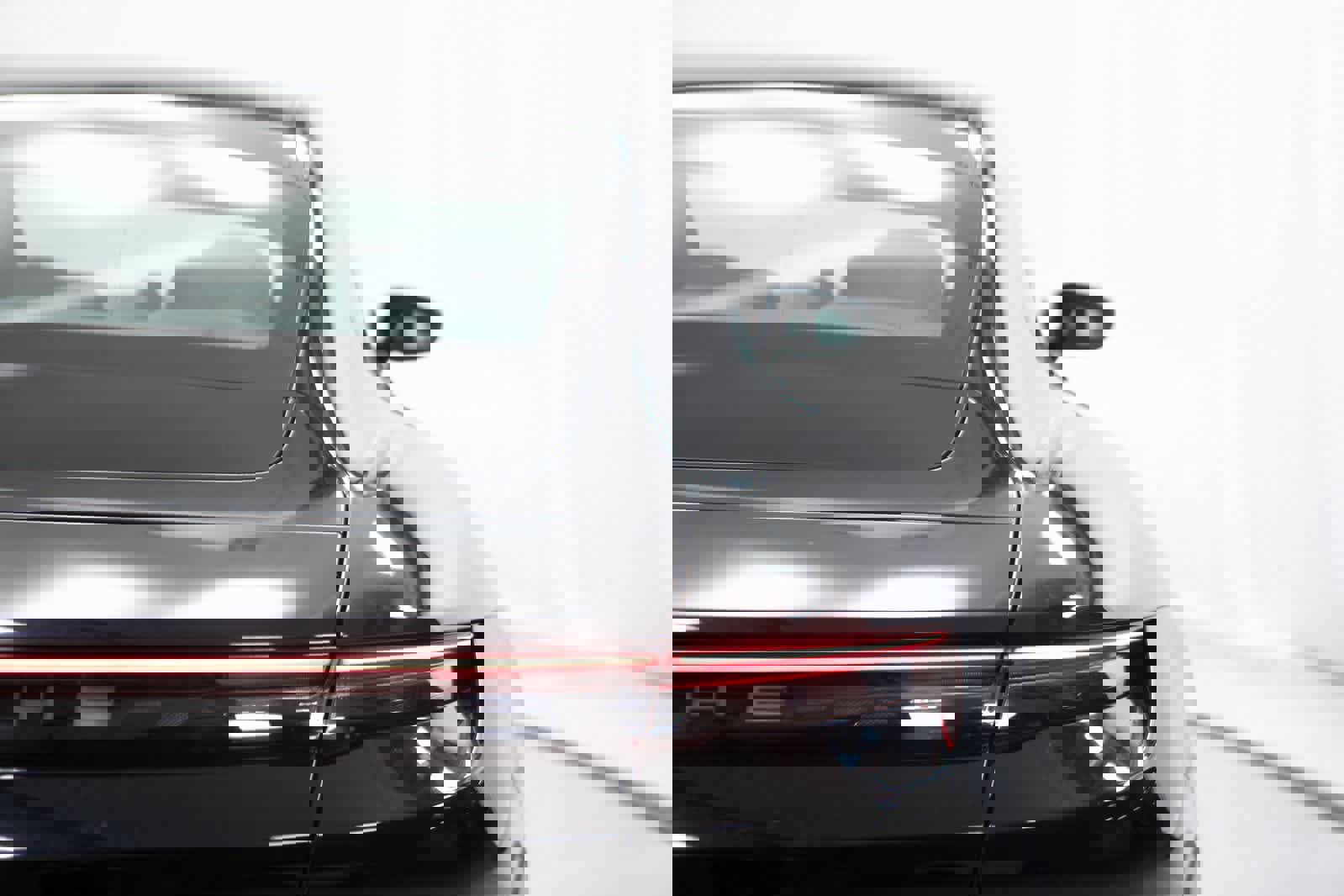 Certified 2022 Porsche Taycan 4S image 38