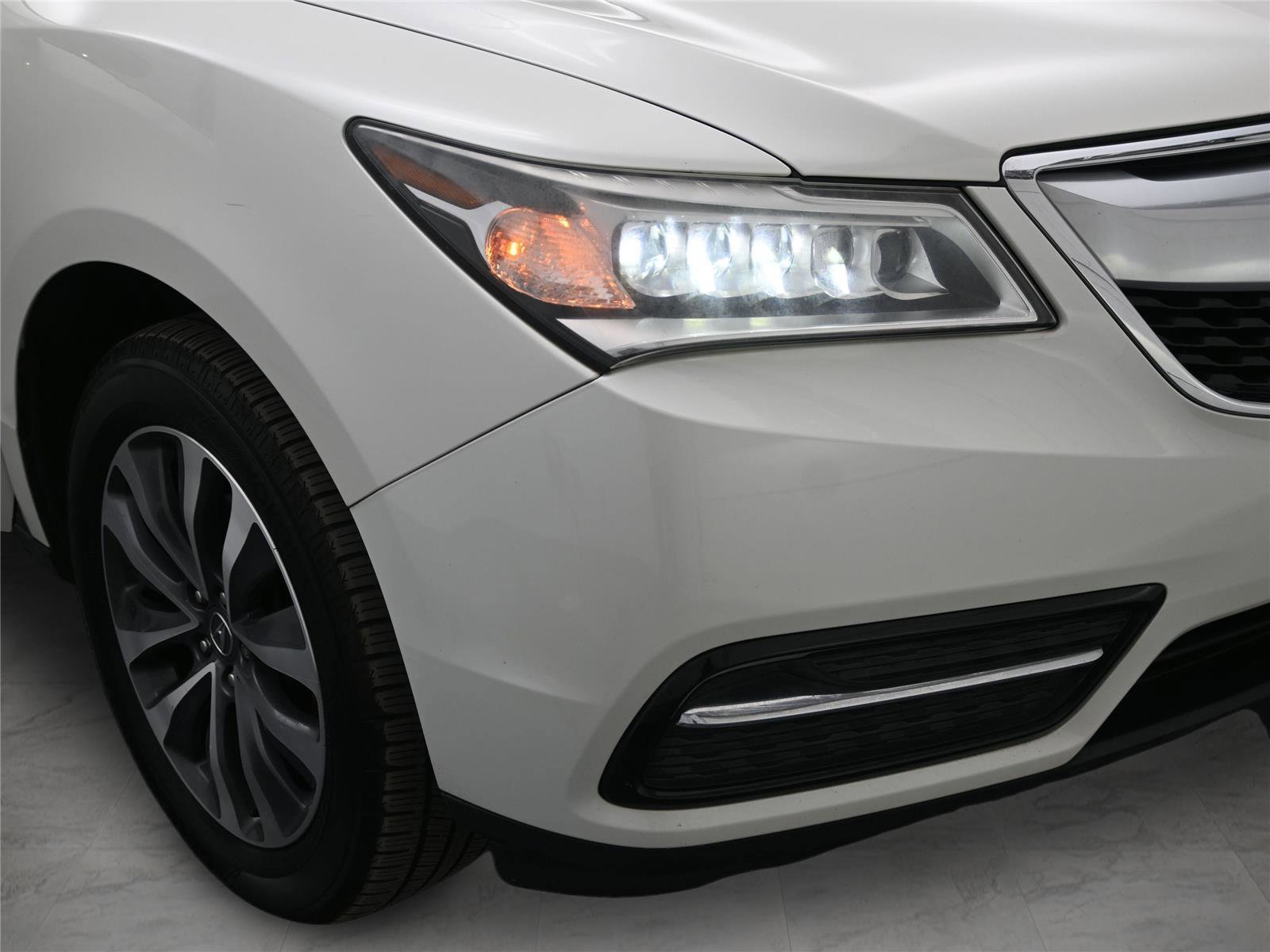 Used 2016 Acura MDX SH-AWD w/ Technology Package image 18