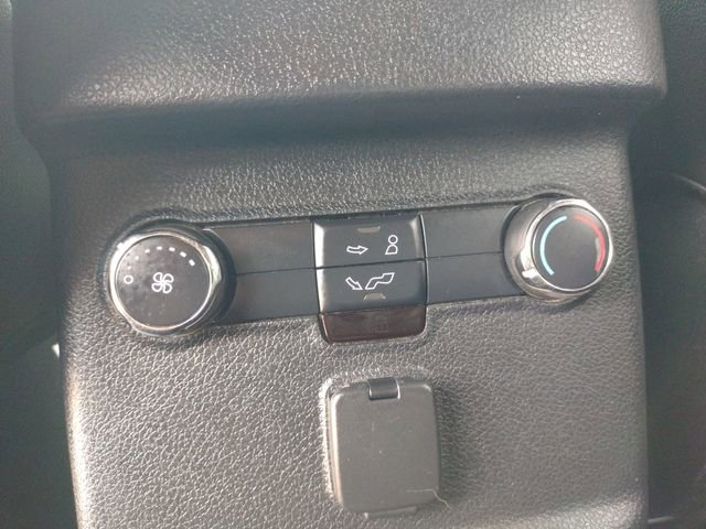 Used 2017 Ford Explorer XLT w/ Equipment Group 202A image 46