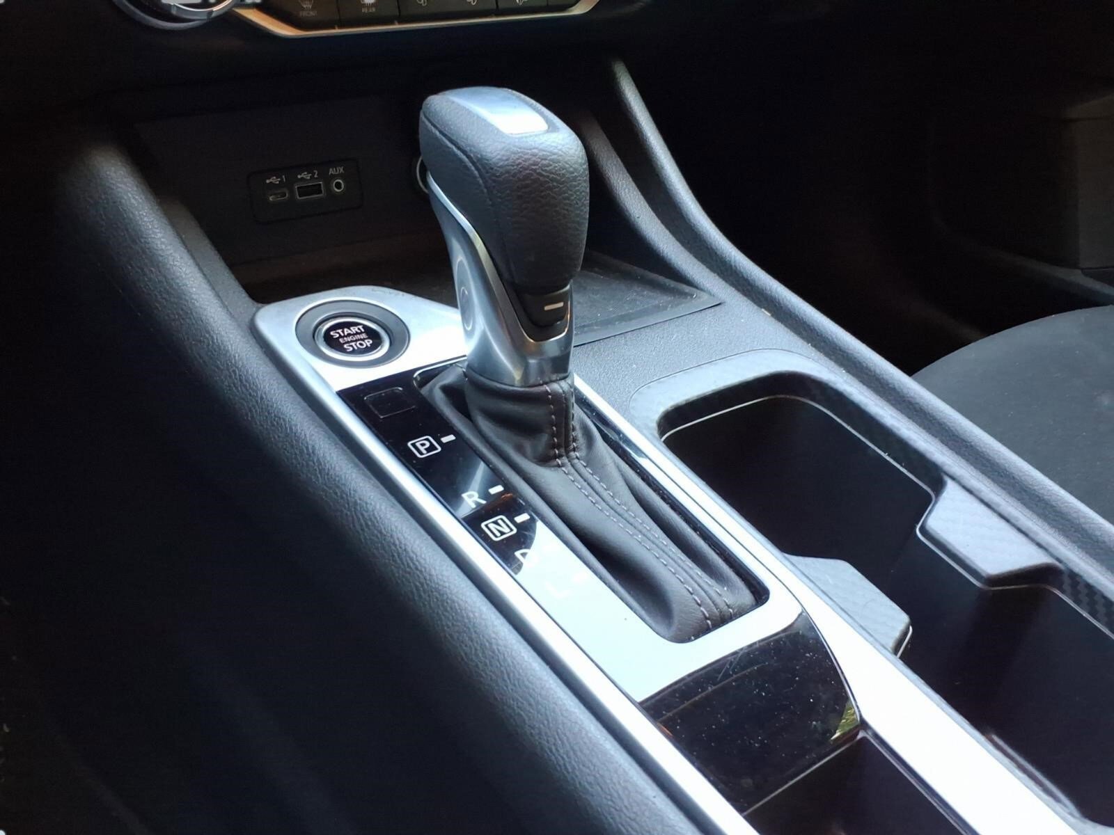 Used 2023 Nissan Sentra SV w/ All-Weather Package FWD image 11