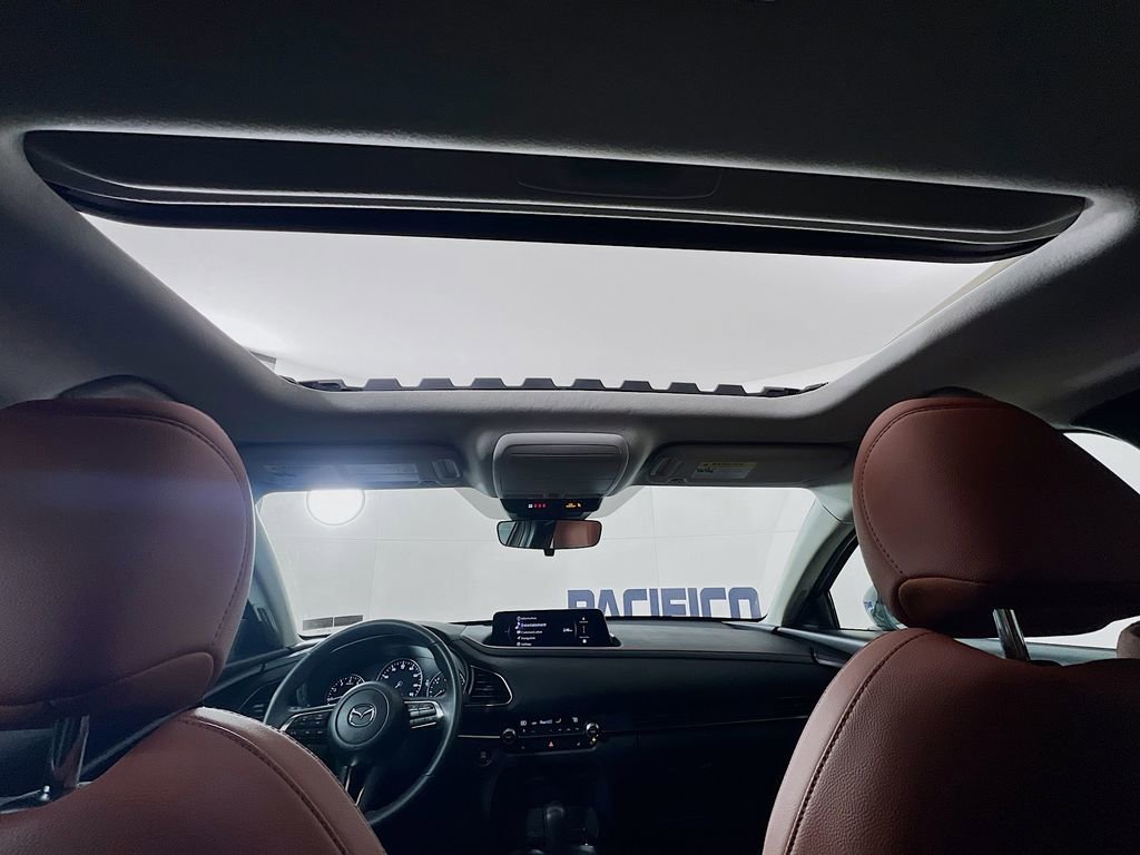 Certified 2025 MAZDA CX-30 Carbon image 39