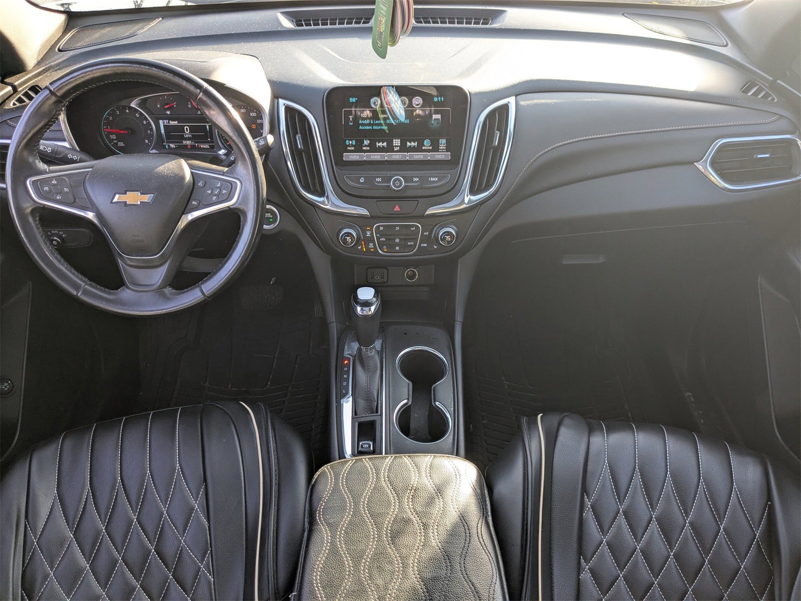 Used 2018 Chevrolet Equinox LT w/ Sun & Infotainment Package image 26