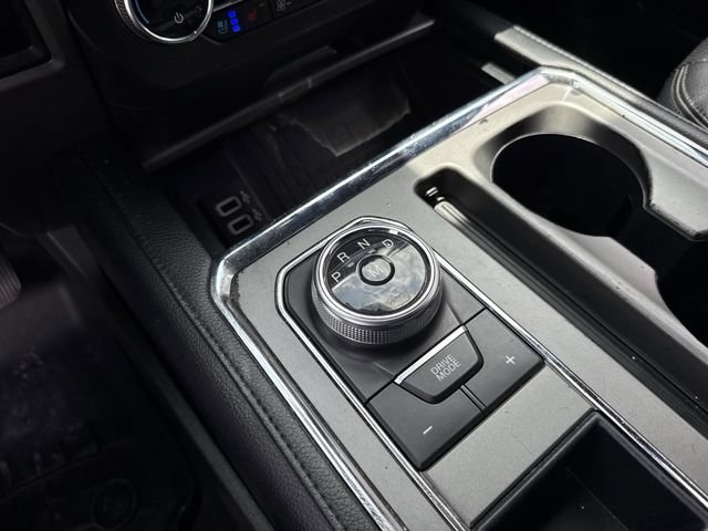 Used 2019 Ford Expedition XLT w/ Equipment Group 202A RWD image 20