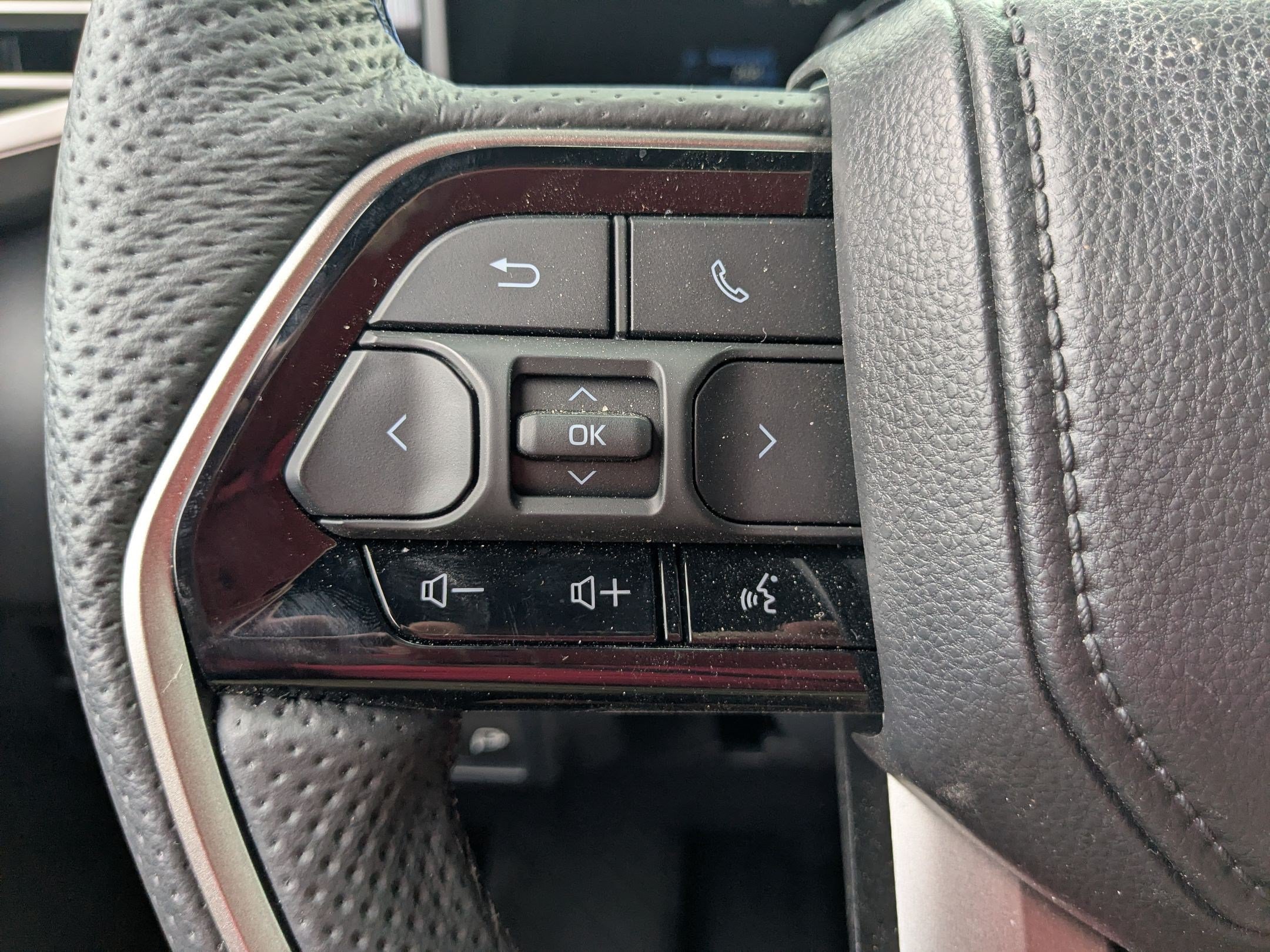 Used 2026 Toyota Tundra Platinum AWD/4WD image 18
