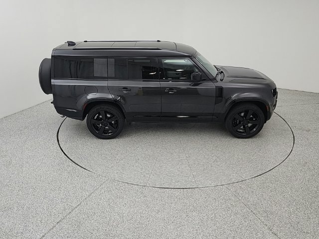 New 2026 Land Rover Defender 130 V8 AWD/4WD image 16