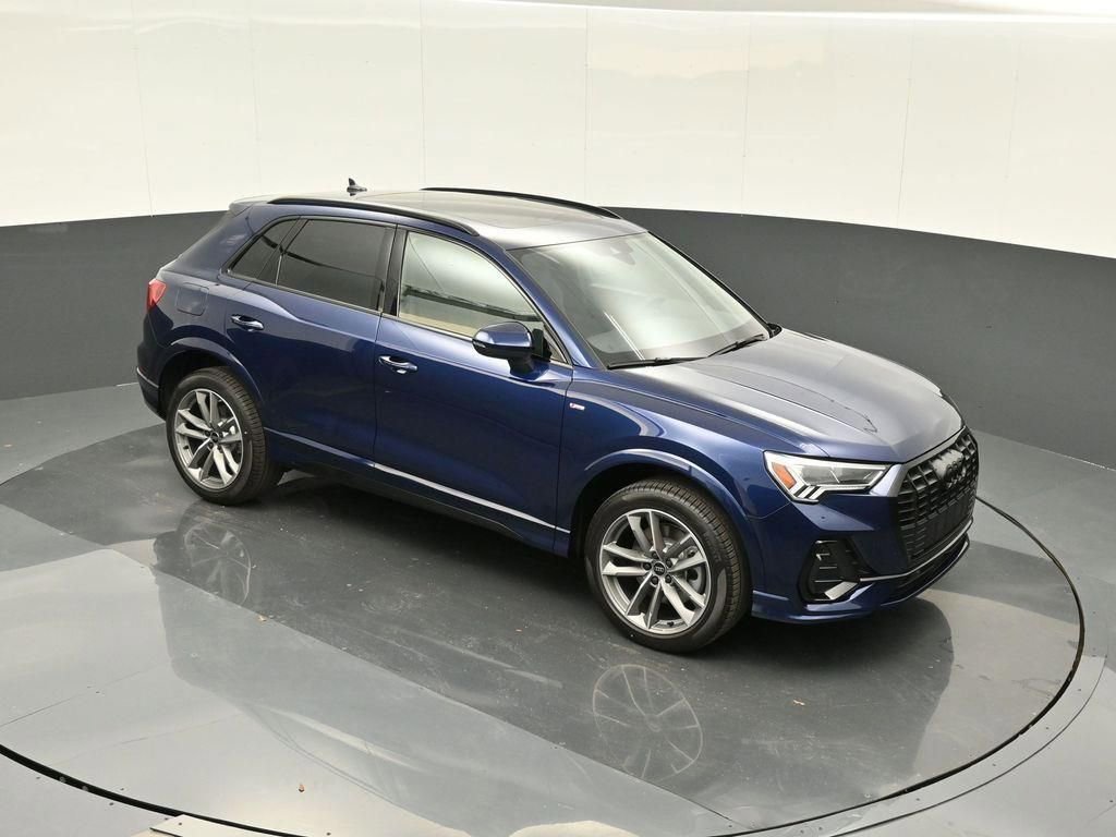 New 2025 Audi Q3 2.0T Premium image 22
