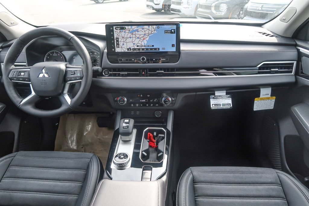 New 2026 Mitsubishi Outlander SE AWD/4WD image 16