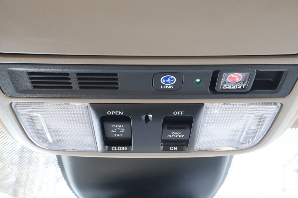 Used 2022 Honda Odyssey Touring image 36