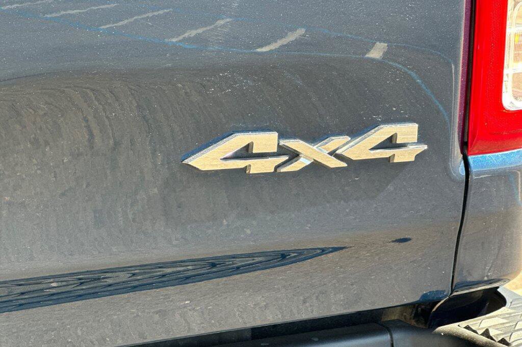 Used 2023 RAM 1500 Big Horn AWD/4WD image 25