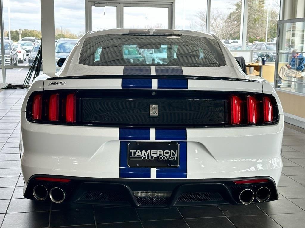 Used 2016 Ford Mustang Shelby GT350 w/ Technology Package image 3