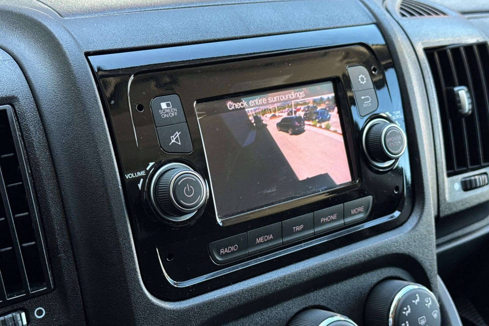 Used 2021 RAM ProMaster 3500 w/ Convenience Group image 21