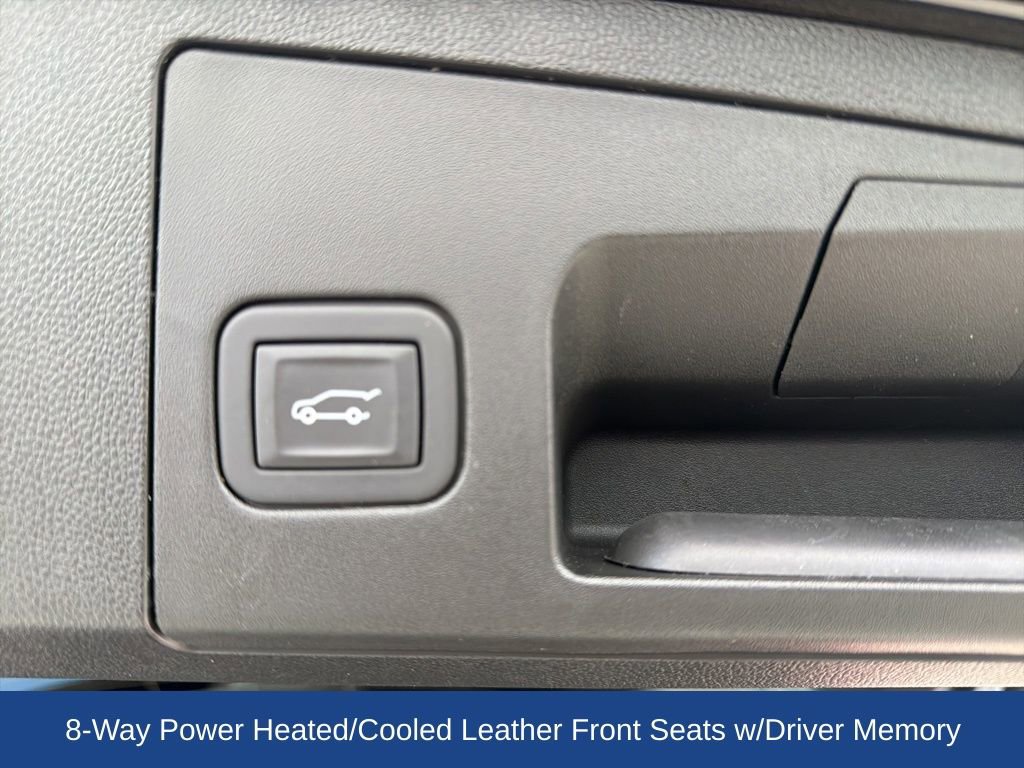 Used 2024 Cadillac XT4 Premium Luxury w/ Technology Package image 11