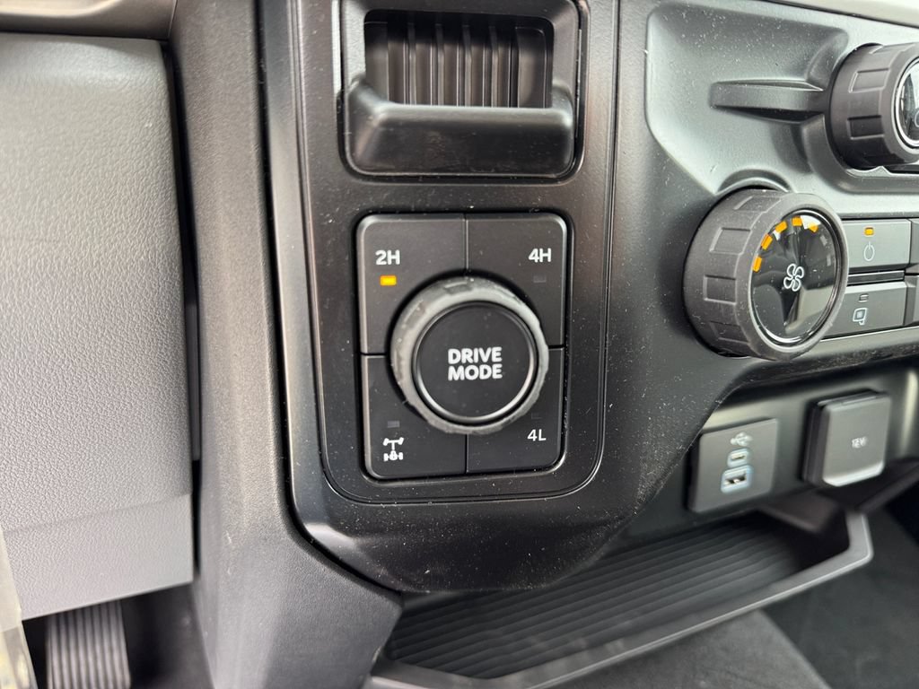 New 2026 Ford F250 XL w/ STX Appearance Package AWD/4WD image 38