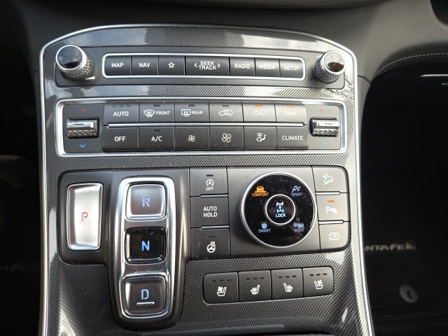 Used 2021 Hyundai Santa Fe Limited AWD/4WD image 18