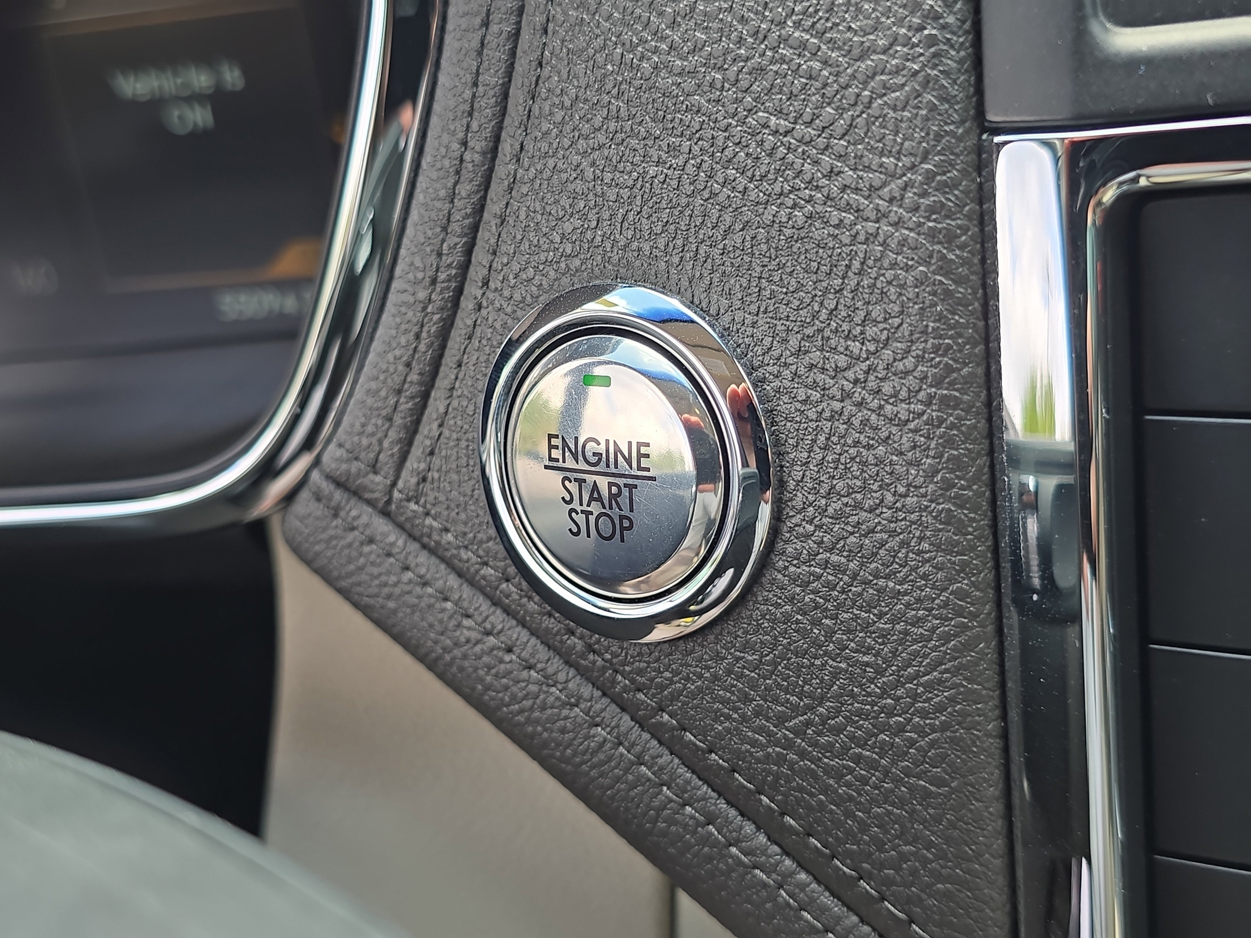 Used 2019 Lincoln Continental Select image 29