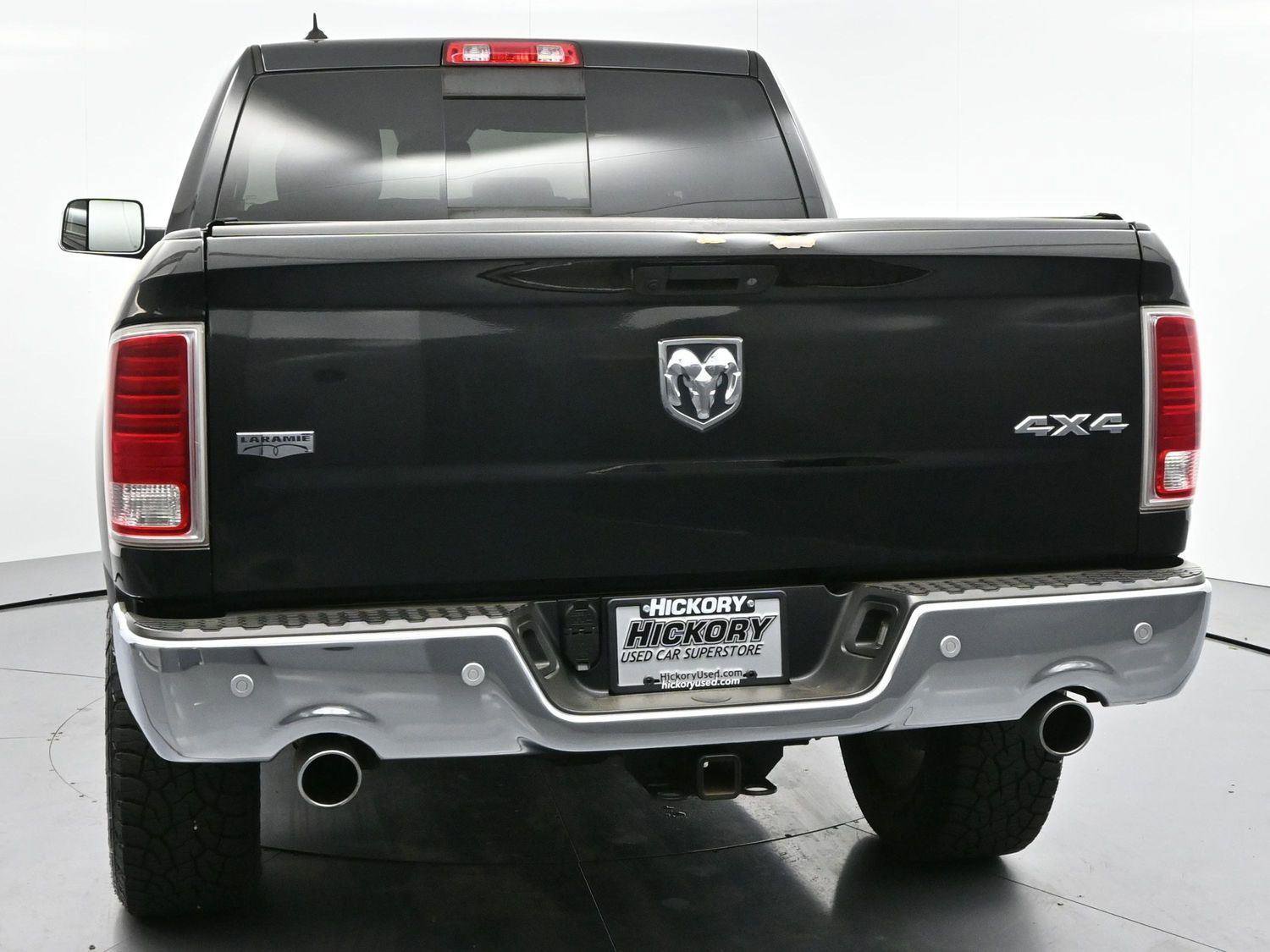 Used 2017 RAM 1500 Laramie w/ Convenience Group image 6