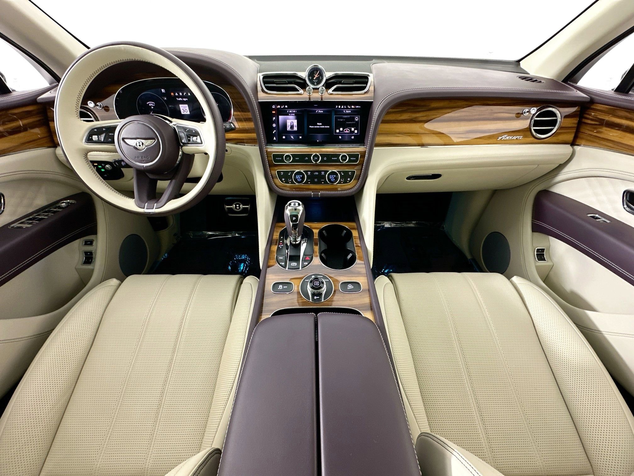 Used 2023 Bentley Bentayga Extended Wheelbase image 4