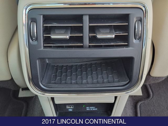 Used 2017 Lincoln Continental Select AWD/4WD image 16