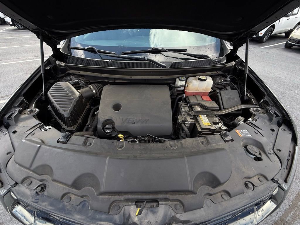 Used 2022 Chevrolet Traverse RS image 32