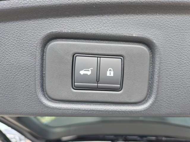 New 2025 Nissan Pathfinder SL w/ SL Premium Package image 17