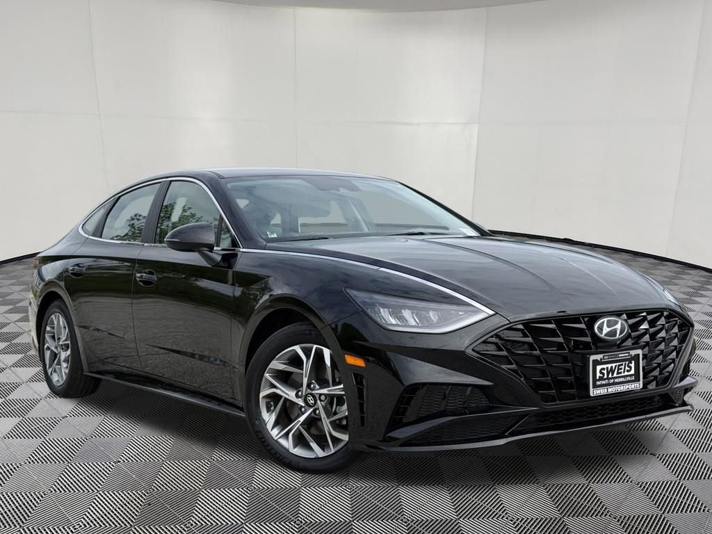 Used 2023 Hyundai Sonata SEL FWD image 4