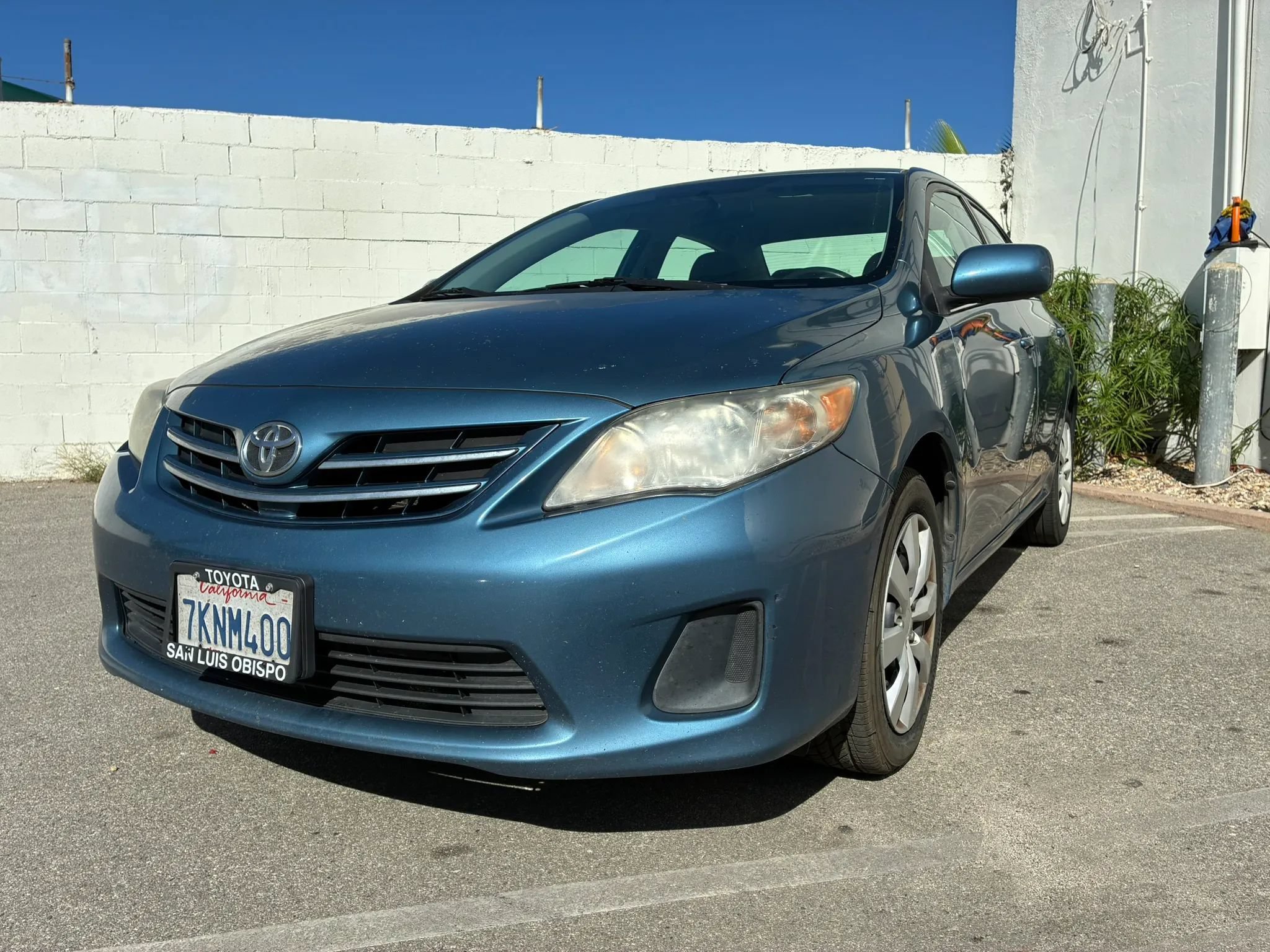 Used 2013 Toyota Corolla LE FWD image 2