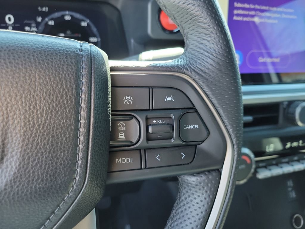 Used 2024 Toyota Tacoma TRD Off-Road image 21