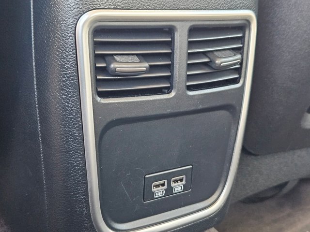 Used 2017 Chrysler 300 Limited image 16