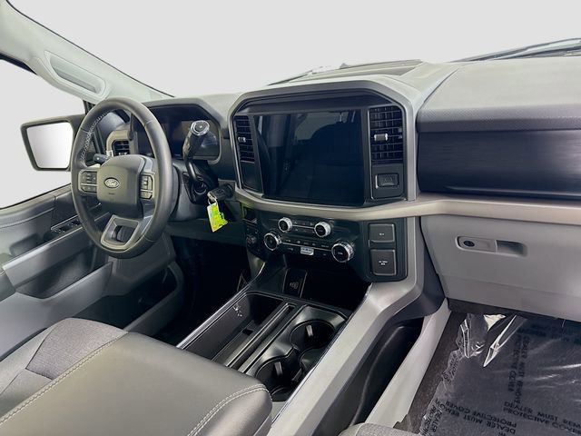 Used 2025 Ford F150 XLT w/ Equipment Group 301A Standard image 27