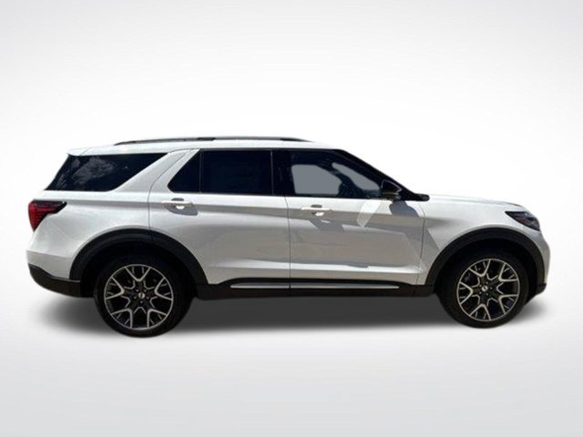New 2027 Ford Explorer Platinum RWD image 9