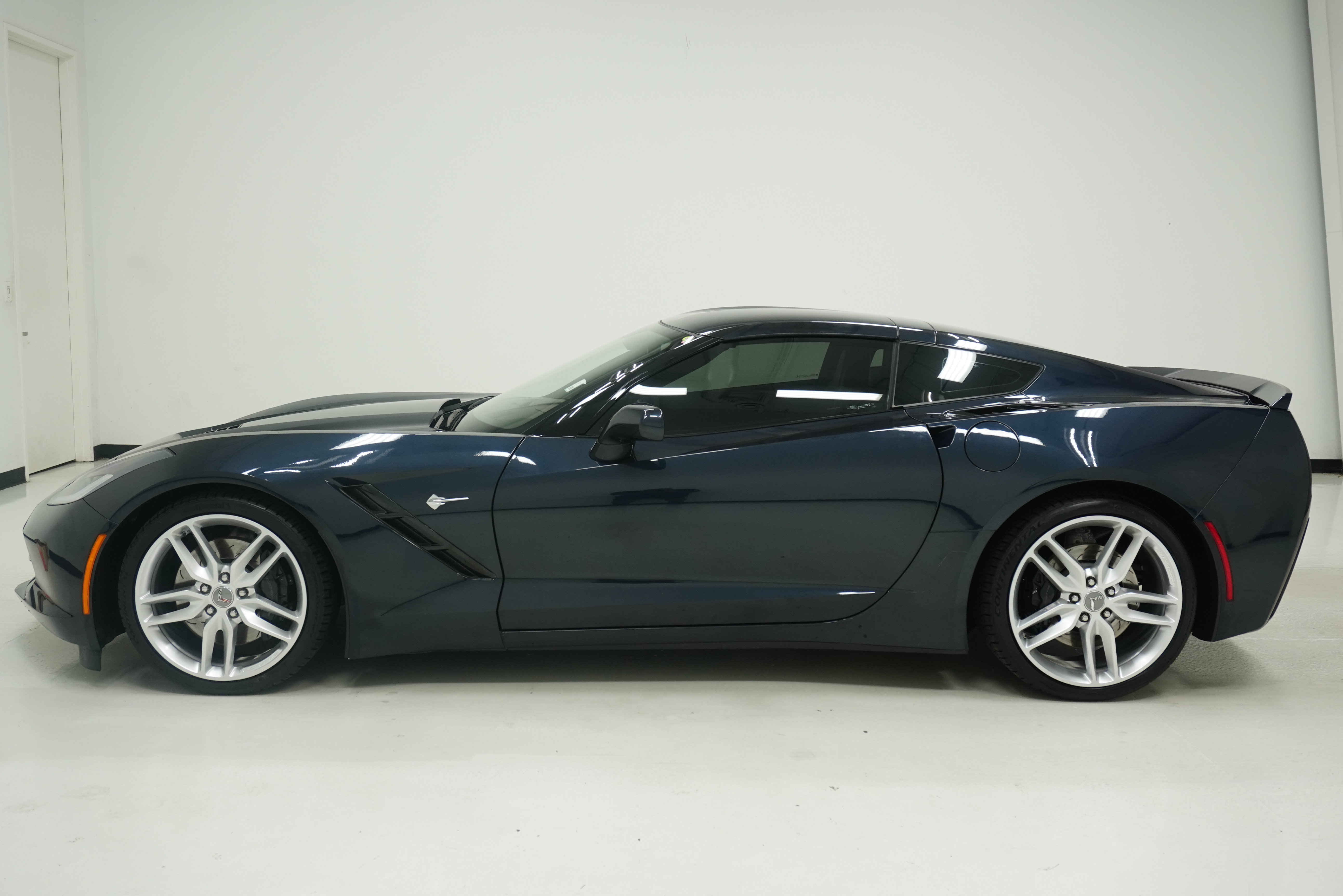 Used 2014 Chevrolet Corvette Stingray Coupe w/ 3LT Preferred Equipment Group RWD image 7