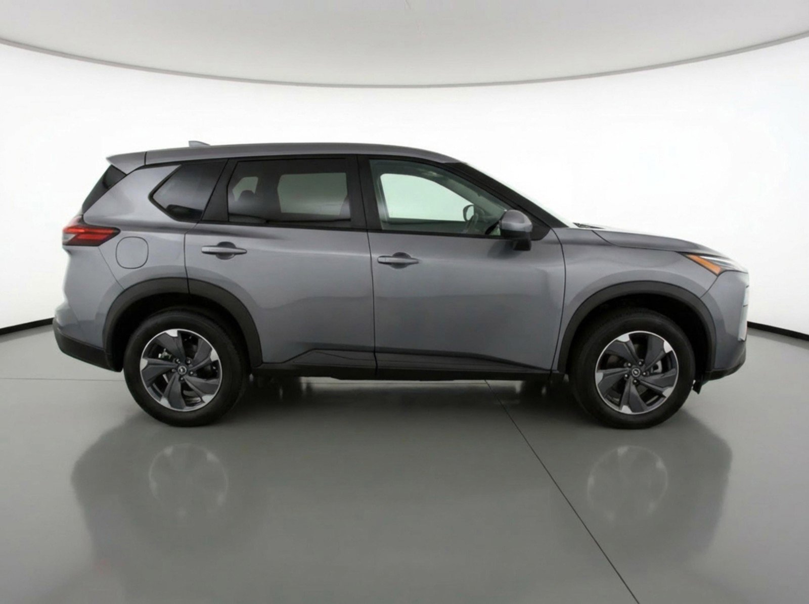 Used 2025 Nissan Rogue SV FWD image 11