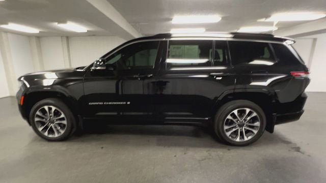 Used 2024 Jeep Grand Cherokee L Overland w/ Advanced Protech Group III AWD/4WD image 5