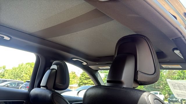 Certified 2025 Mercedes-Benz GLC 300 4MATIC image 16