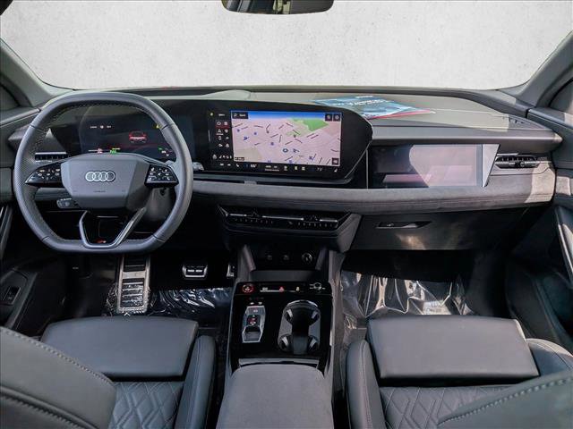 Certified 2025 Audi SQ6 e-tron Prestige w/ Black Optic Package AWD/4WD image 21