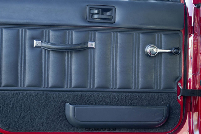 Used 1991 Jeep Wrangler Renegade image 38